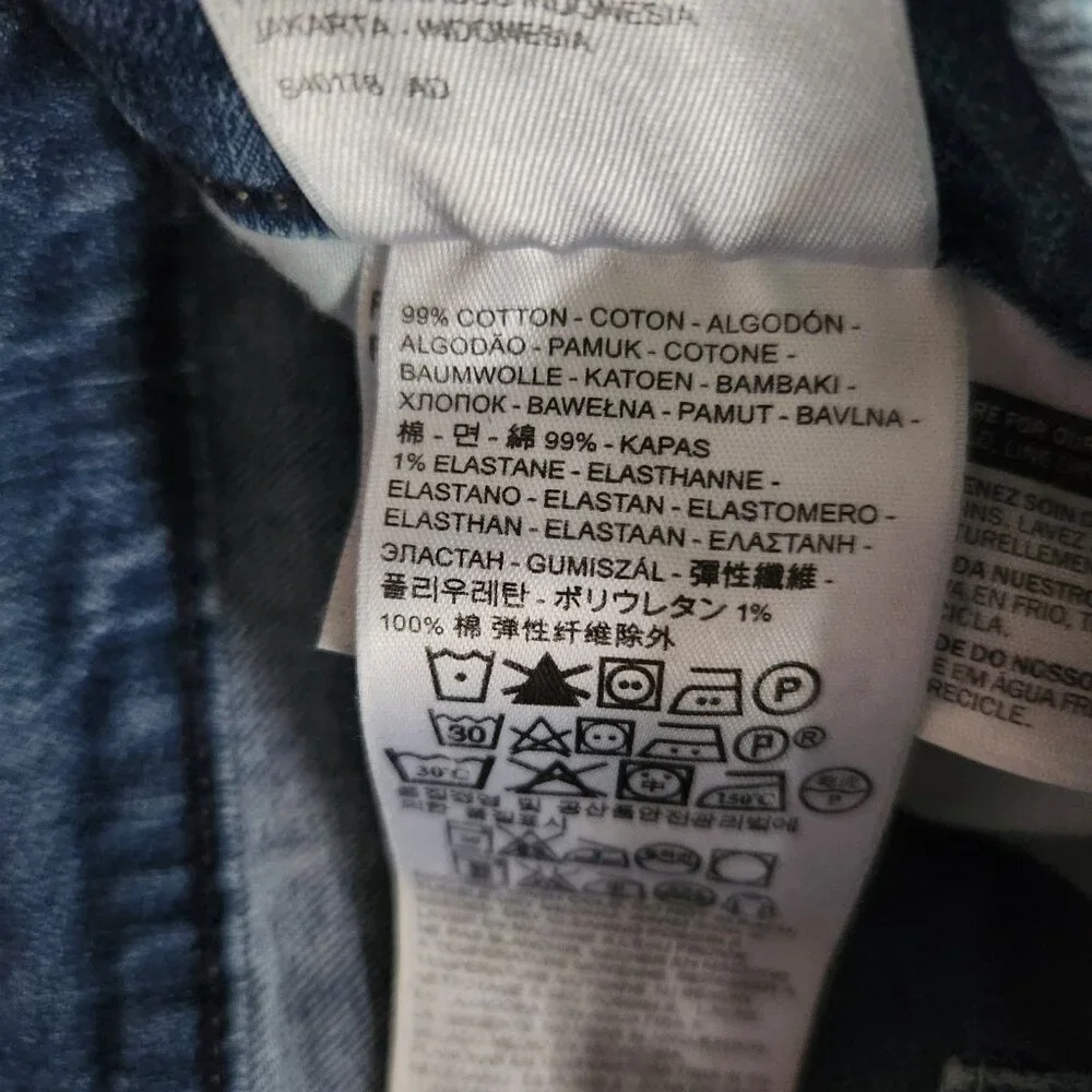 Levis Capri Pants Denim